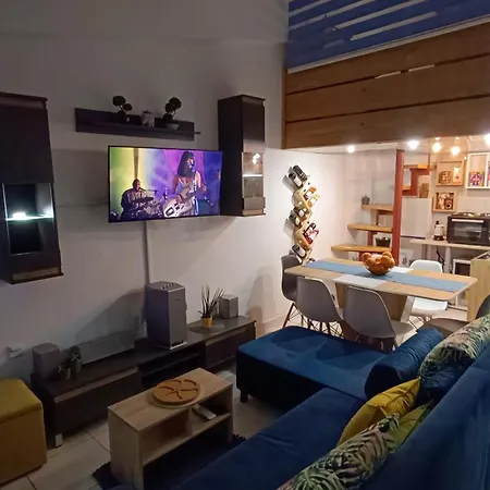 Nitro 1 Premium Cozy - Wine Tasting - Souvenir - Art Gallery - Private Guided Tours - Relaxing - Romantic *