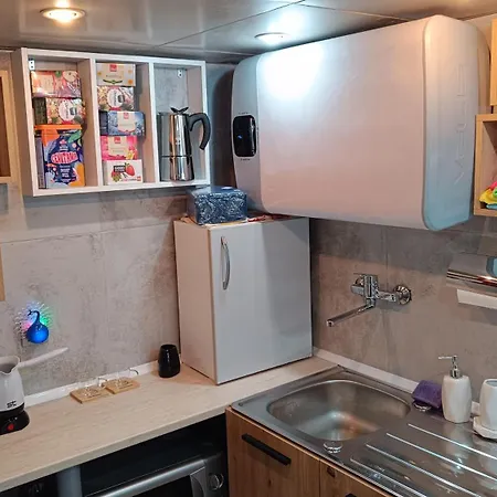 Nitro 1 Premium Cozy - Wine Tasting - Souvenir - Art Gallery - Private Guided Tours - Relaxing - Romantic דירה סקופיה