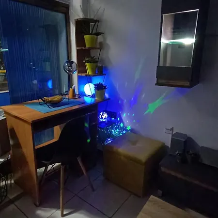 Nitro 1 Premium Cozy - Wine Tasting - Souvenir - Art Gallery - Private Guided Tours - Relaxing - Romantic * Escópia