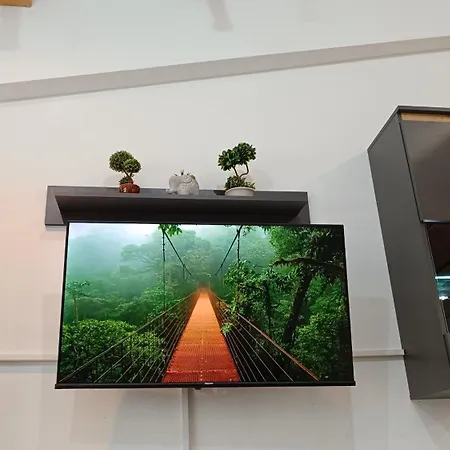 Nitro 1 Premium Cozy - Wine Tasting - Souvenir - Art Gallery - Private Guided Tours - Relaxing - Romantic Apartamento *