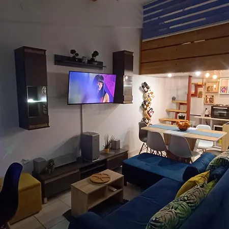 Nitro 1 Premium Cozy - Wine Tasting - Souvenir - Art Gallery - Private Guided Tours - Relaxing - Romantic * סקופיה