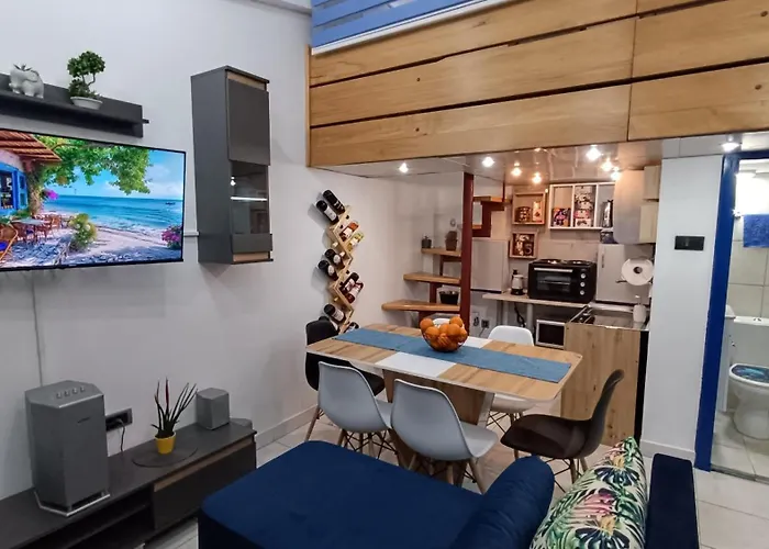 Nitro 1 Premium Cozy - Wine Tasting - Souvenir - Art Gallery - Private Guided Tours - Relaxing - Romantic Skopje