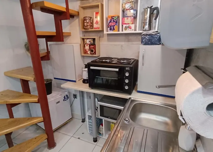 Nitro 1 Premium Cozy - Wine Tasting - Souvenir - Art Gallery - Private Guided Tours - Relaxing - Romantic * Skopje