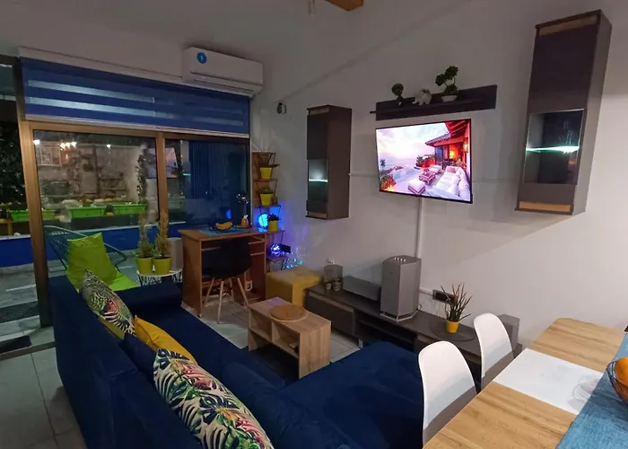 Nitro 1 Premium Cozy - Wine Tasting - Souvenir - Art Gallery - Private Guided Tours - Relaxing - Romantic Skopje