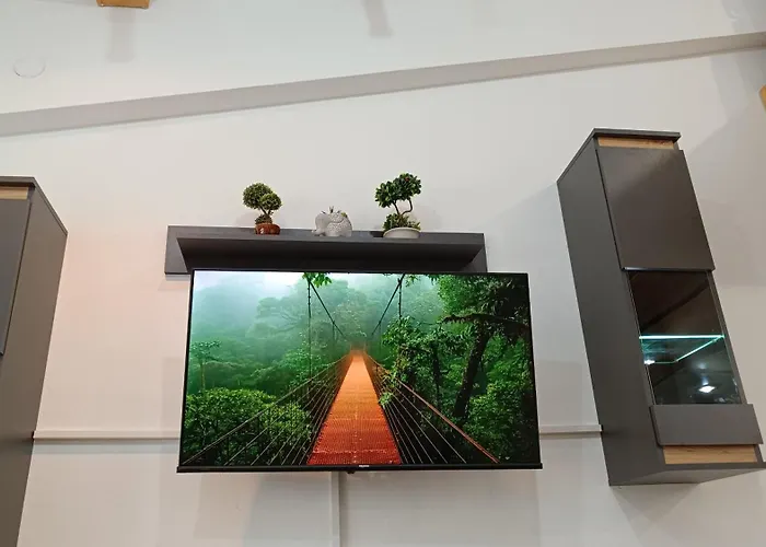 Nitro 1 Premium Cozy - Wine Tasting - Souvenir - Art Gallery - Private Guided Tours - Relaxing - Romantic Apartment *