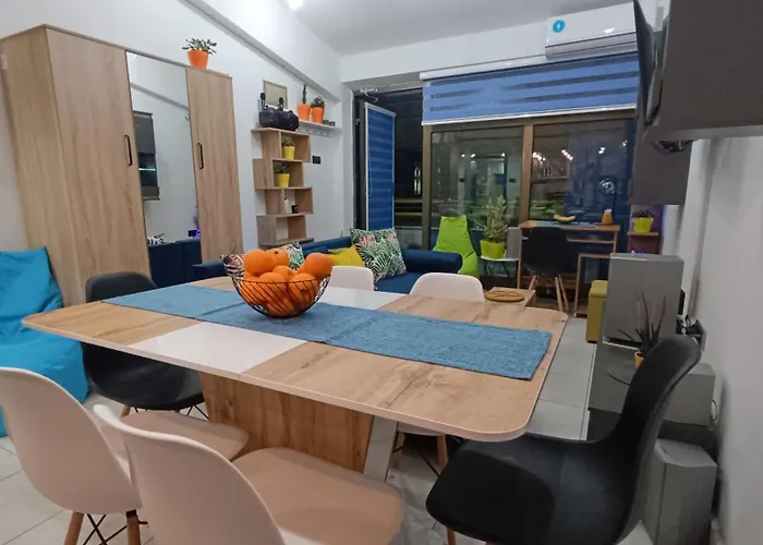 Appartement Nitro 1 Premium Cozy - Wine Tasting - Souvenir - Art Gallery - Private Guided Tours - Relaxing - Romantic Skopje