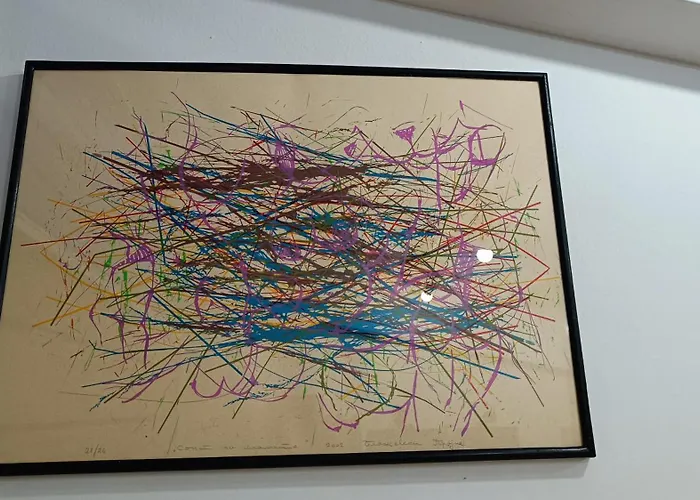 Nitro 1 Premium Cozy - Wine Tasting - Souvenir - Art Gallery - Private Guided Tours - Relaxing - Romantic Skopje